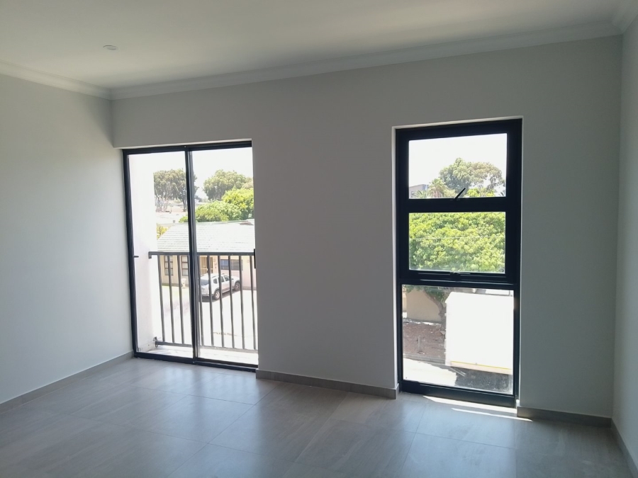 1 Bedroom Property for Sale in Flamingo Vlei Western Cape